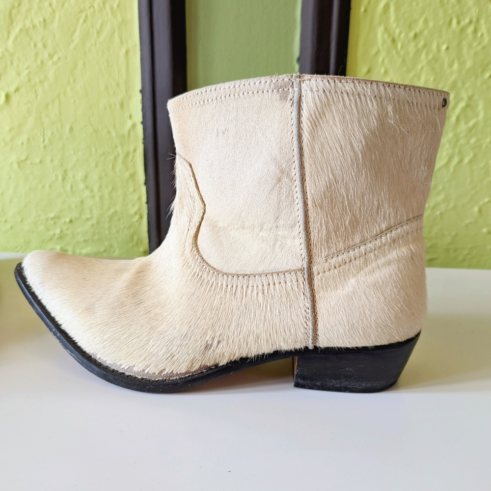 Cream White Genuine Pony Hair Short Western Booties Cowboy Boots, One Teaspoon